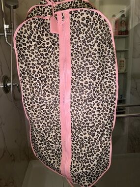 Lillian Vernon Leopard Print Travel Garment Bag with Pink Trim